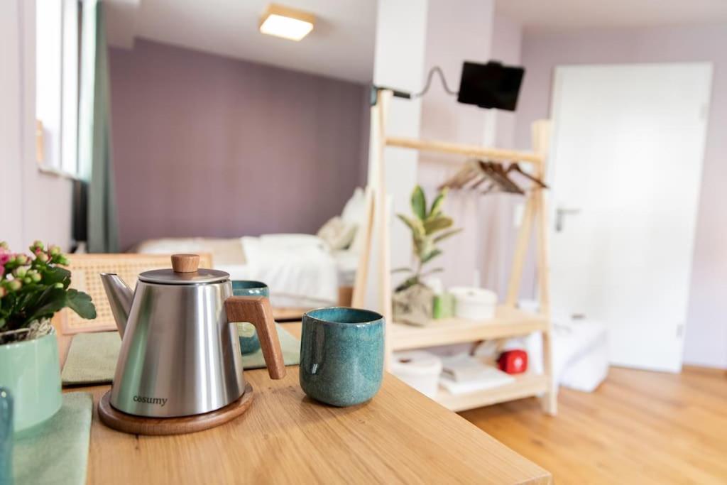 Altstadt Apartment Am Dom Wetzlar, 1 Zi, Kueche, Bad Mit Parkplatz Am Grundstueck Ngoại thất bức ảnh