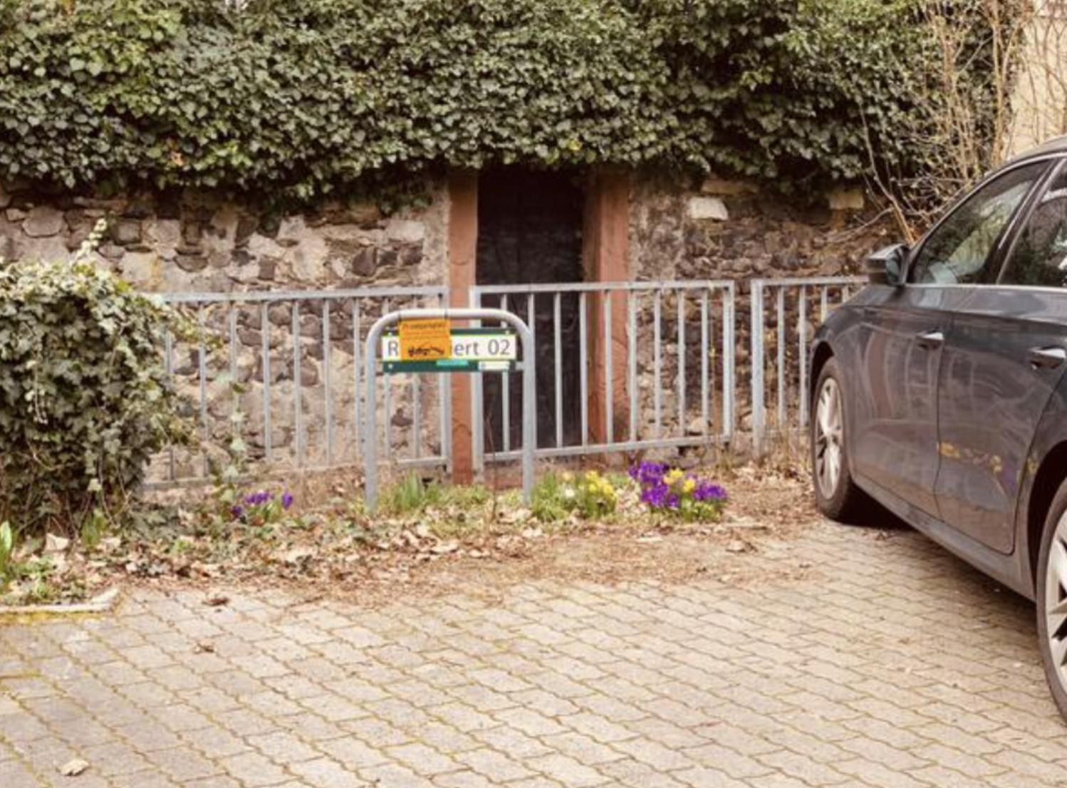Altstadt Apartment Am Dom Wetzlar, 1 Zi, Kueche, Bad Mit Parkplatz Am Grundstueck Ngoại thất bức ảnh
