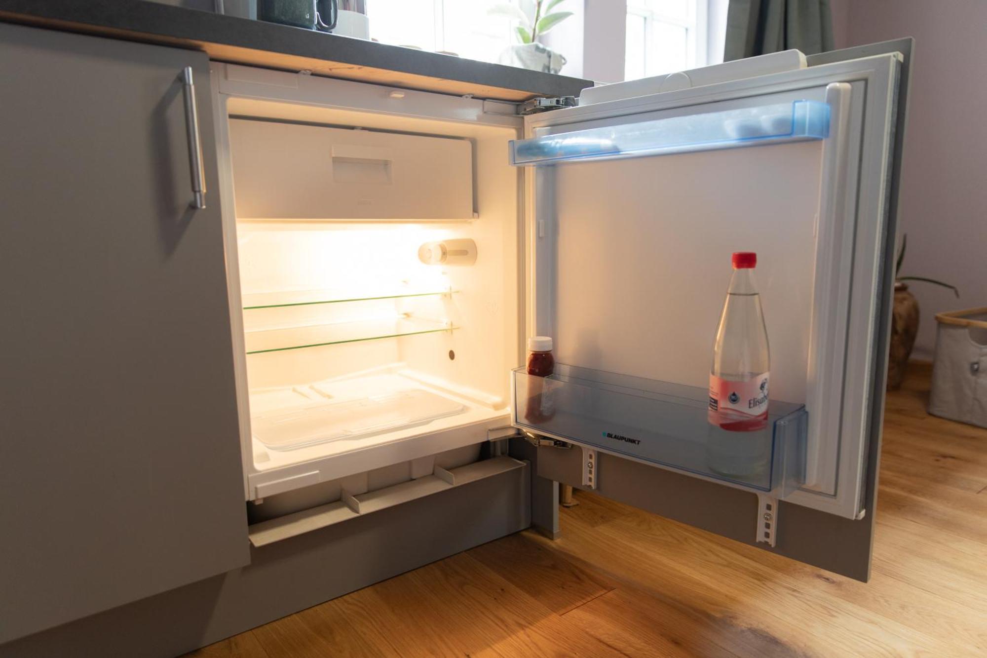 Altstadt Apartment Am Dom Wetzlar, 1 Zi, Kueche, Bad Mit Parkplatz Am Grundstueck Ngoại thất bức ảnh