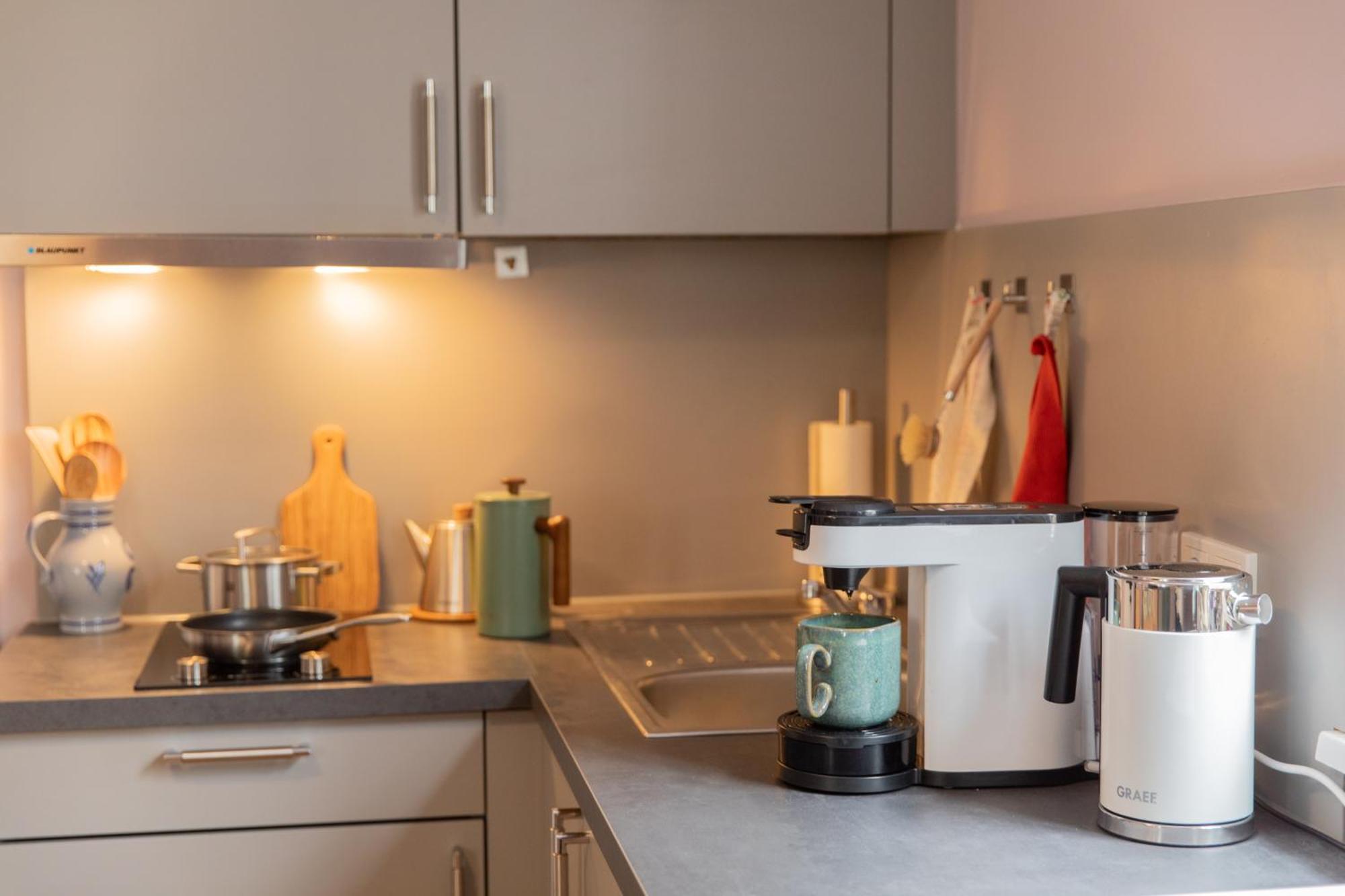 Altstadt Apartment Am Dom Wetzlar, 1 Zi, Kueche, Bad Mit Parkplatz Am Grundstueck Ngoại thất bức ảnh